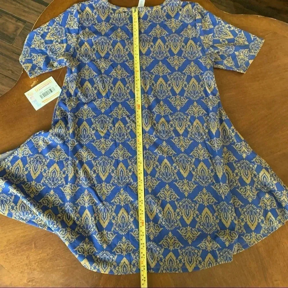 LuLaRoe NWT Perfect T Blue Gold Fleur-de-lis Knit Swing Top XXS - Picture 13 of 16